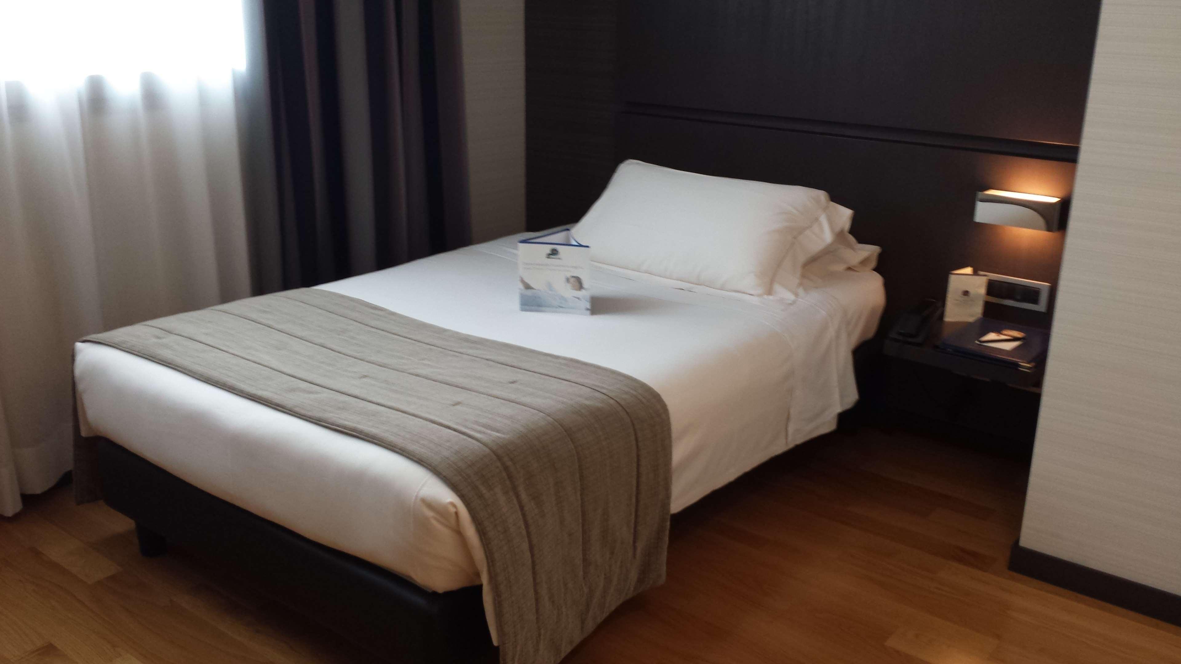 Best Western Plus Hotel Monza E Brianza Palace ชินิเซลโลบาลซาโม ภายนอก รูปภาพ