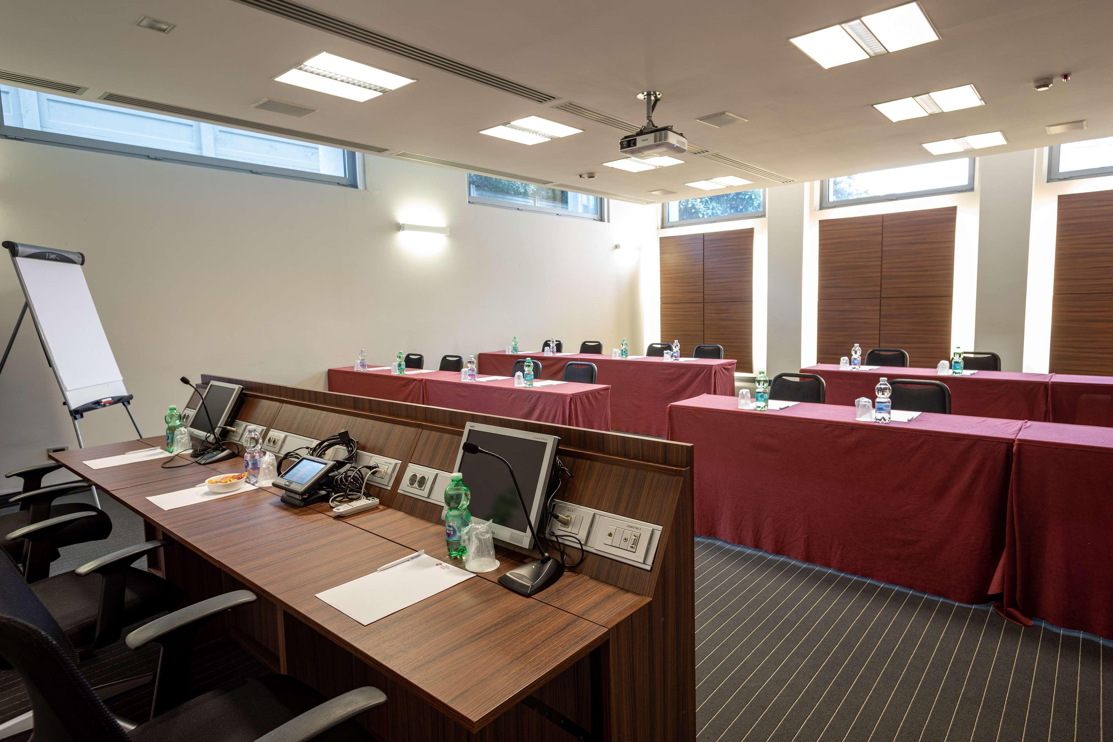 Best Western Plus Hotel Monza E Brianza Palace ชินิเซลโลบาลซาโม ภายนอก รูปภาพ