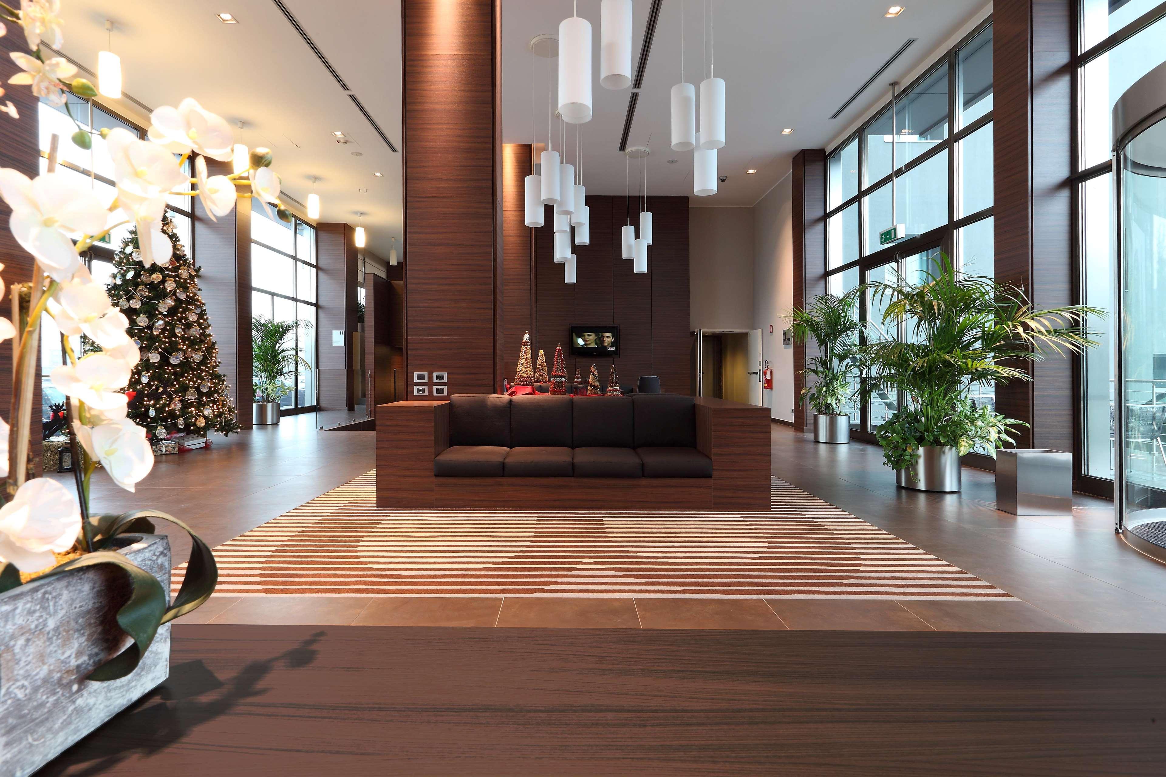 Best Western Plus Hotel Monza E Brianza Palace ชินิเซลโลบาลซาโม ภายนอก รูปภาพ